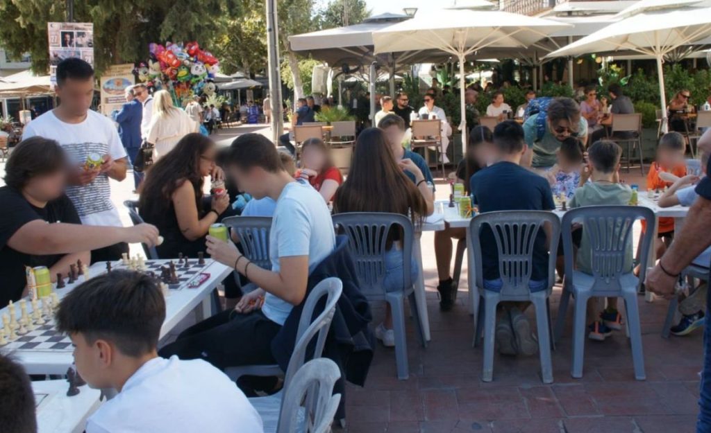 Μία μοναδική γιορτή σκακιού στην πλατεία Ευόσμου