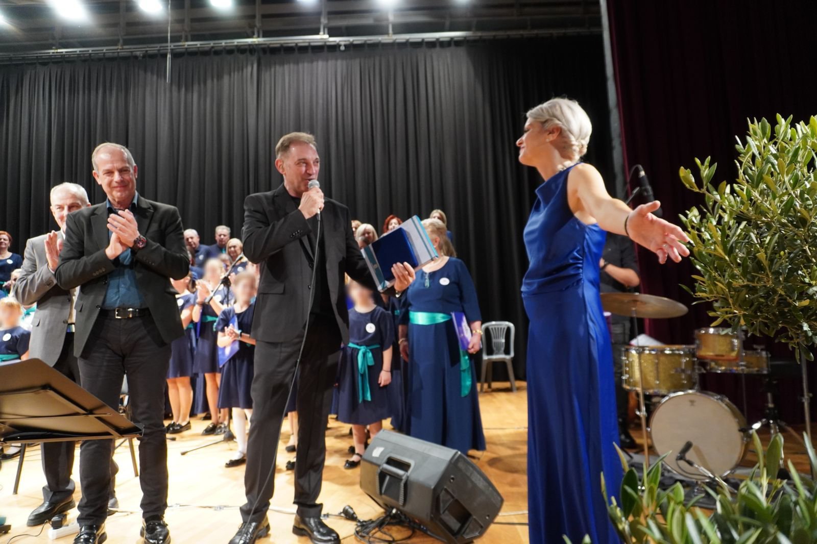 Πόλος έλξης το μεγάλο αφιέρωμα του Δήμου Κορδελιού - Ευόσμου στον Μίκη Θεοδωράκη