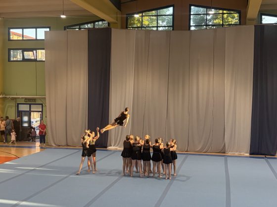 &Mu;&epsilon; &epsilon;&nu;&tau;&upsilon;&pi;&omega;&sigma;&iota;&alpha;&kappa;έ&sigmaf; &epsilon;&kappa;&delta;&eta;&lambda;ώ&sigma;&epsilon;&iota;&sigmaf; &omicron;&lambda;&omicron;&kappa;&lambda;&eta;&rho;ώ&theta;&eta;&kappa;&epsilon; &eta; &alpha;&theta;&lambda;&eta;&tau;&iota;&kappa;ή &chi;&rho;&omicron;&nu;&iota;ά &tau;&omega;&nu; &delta;&eta;&mu;&omicron;&tau;&iota;&kappa;ώ&nu; &pi;&rho;&omicron;&gamma;&rho;&alpha;&mu;&mu;ά&tau;&omega;&nu; &tau;&omicron;&upsilon; &Delta;ή&mu;&omicron;&upsilon; &Kappa;&omicron;&rho;&delta;&epsilon;&lambda;&iota;&omicron;ύ &ndash; &Epsilon;&upsilon;ό&sigma;&mu;&omicron;&upsilon;