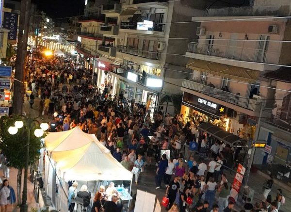 4η Λευκή Νύχτα Ευόσμου: Μια βραδιά που ένωσε την αγορά, τον πολιτισμό και την πόλη