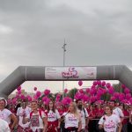 &Mu;&iota;&alpha; &delta;&upsilon;&nu;&alpha;&tau;ή &alpha;&lambda;&upsilon;&sigma;ί&delta;&alpha; &alpha;&lambda;&lambda;&eta;&lambda;&epsilon;&gamma;&gamma;ύ&eta;&sigmaf; &mu;&epsilon; &kappa;&rho;ί&kappa;&omicron; &tau;&omicron;&nu; &Delta;ή&mu;&omicron; &Kappa;&omicron;&rho;&delta;&epsilon;&lambda;&iota;&omicron;ύ &ndash; &Epsilon;&upsilon;ό&sigma;&mu;&omicron;&upsilon; &sigma;&tau;&eta; &mu;&epsilon;&gamma;ά&lambda;&eta; &gamma;&iota;&omicron;&rho;&tau;ή &tau;&eta;&sigmaf; &pi;&rho;ό&lambda;&eta;&psi;&eta;&sigmaf; &ldquo;Pink Together 2026&rdquo;